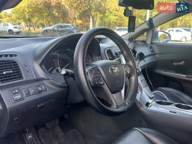 Серый Тойота Венза, объемом двигателя 2.7 л и пробегом 194 тыс. км за 17500 $, фото 8 на Automoto.ua