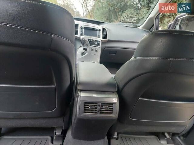 Серый Тойота Венза, объемом двигателя 2.67 л и пробегом 35 тыс. км за 21000 $, фото 20 на Automoto.ua