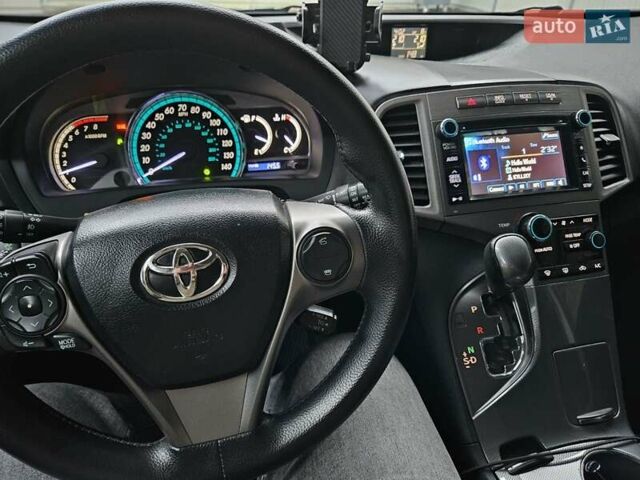 Сірий Тойота Венза, об'ємом двигуна 2.67 л та пробігом 323 тис. км за 14000 $, фото 4 на Automoto.ua