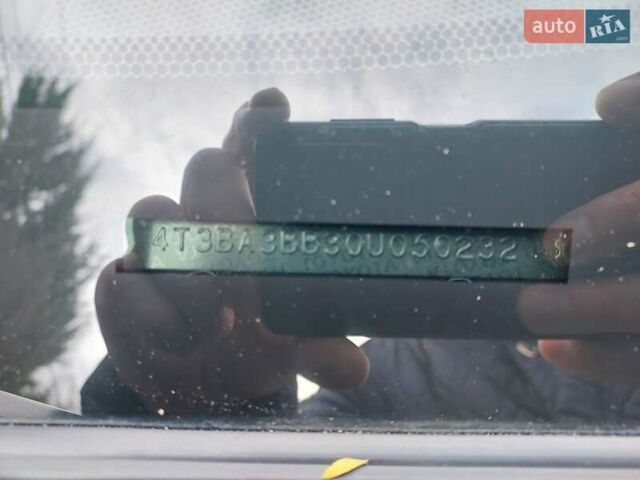 Серый Тойота Венза, объемом двигателя 2.67 л и пробегом 35 тыс. км за 21000 $, фото 11 на Automoto.ua