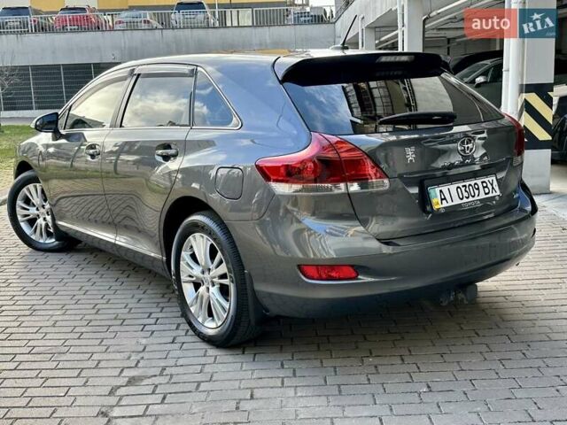 Серый Тойота Венза, объемом двигателя 2.7 л и пробегом 35 тыс. км за 20700 $, фото 10 на Automoto.ua