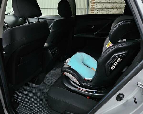 Сірий Тойота Венза, об'ємом двигуна 2.67 л та пробігом 323 тис. км за 14000 $, фото 11 на Automoto.ua
