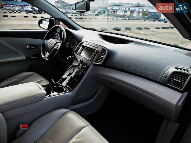 Серый Тойота Венза, объемом двигателя 2.7 л и пробегом 208 тыс. км за 15800 $, фото 19 на Automoto.ua