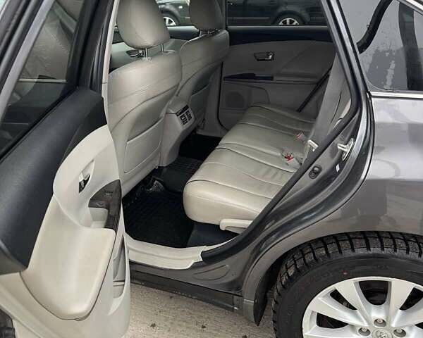 Серый Тойота Венза, объемом двигателя 2.67 л и пробегом 157 тыс. км за 16500 $, фото 12 на Automoto.ua