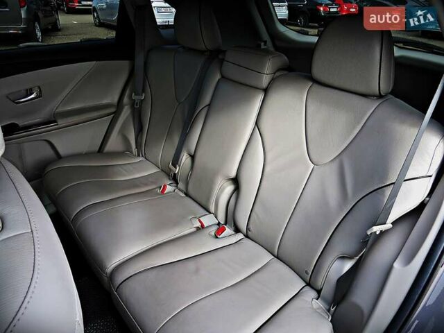 Серый Тойота Венза, объемом двигателя 2.7 л и пробегом 208 тыс. км за 15800 $, фото 15 на Automoto.ua