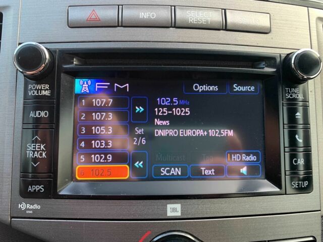 Серый Тойота Венза, объемом двигателя 2.7 л и пробегом 168 тыс. км за 14999 $, фото 16 на Automoto.ua