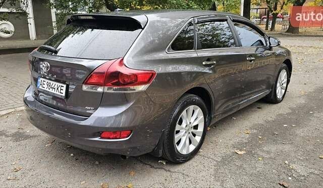 Сірий Тойота Венза, об'ємом двигуна 2.67 л та пробігом 201 тис. км за 19300 $, фото 11 на Automoto.ua