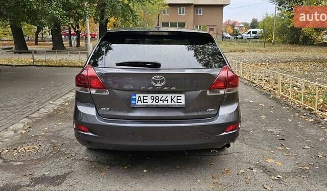 Сірий Тойота Венза, об'ємом двигуна 2.67 л та пробігом 201 тис. км за 19300 $, фото 7 на Automoto.ua