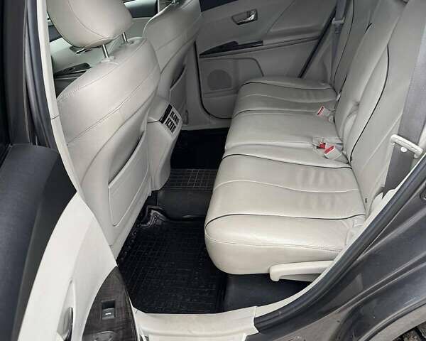 Серый Тойота Венза, объемом двигателя 2.67 л и пробегом 157 тыс. км за 16500 $, фото 10 на Automoto.ua