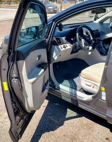 Сірий Тойота Венза, об'ємом двигуна 2.7 л та пробігом 149 тис. км за 17372 $, фото 8 на Automoto.ua