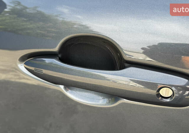 Серый Тойота Венза, объемом двигателя 2.49 л и пробегом 84 тыс. км за 35000 $, фото 5 на Automoto.ua