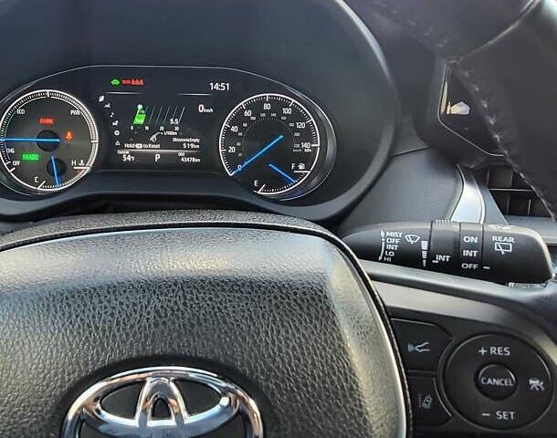 Серый Тойота Венза, объемом двигателя 2.49 л и пробегом 43 тыс. км за 32500 $, фото 1 на Automoto.ua