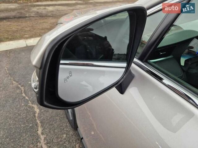 Сірий Тойота Венза, об'ємом двигуна 2.49 л та пробігом 75 тис. км за 27900 $, фото 28 на Automoto.ua