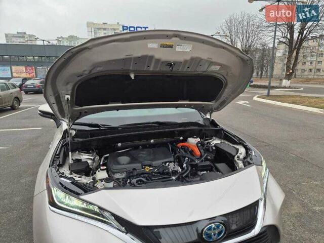 Сірий Тойота Венза, об'ємом двигуна 2.49 л та пробігом 75 тис. км за 27900 $, фото 4 на Automoto.ua