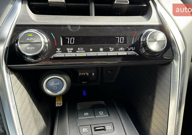 Серый Тойота Венза, объемом двигателя 2.49 л и пробегом 84 тыс. км за 35000 $, фото 20 на Automoto.ua
