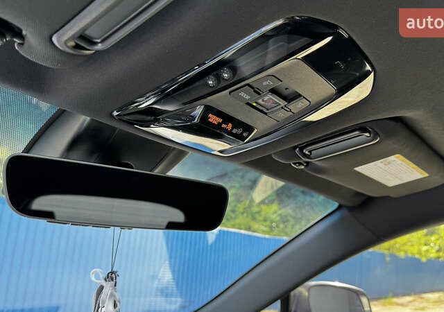 Серый Тойота Венза, объемом двигателя 2.49 л и пробегом 84 тыс. км за 35000 $, фото 28 на Automoto.ua