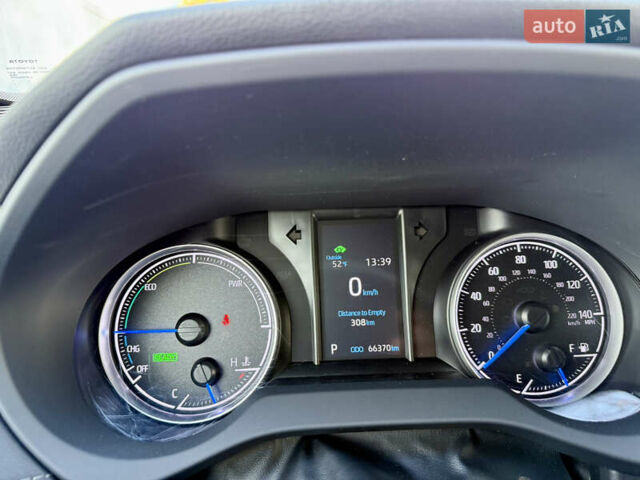 Сірий Тойота Венза, об'ємом двигуна 2.49 л та пробігом 66 тис. км за 28000 $, фото 21 на Automoto.ua