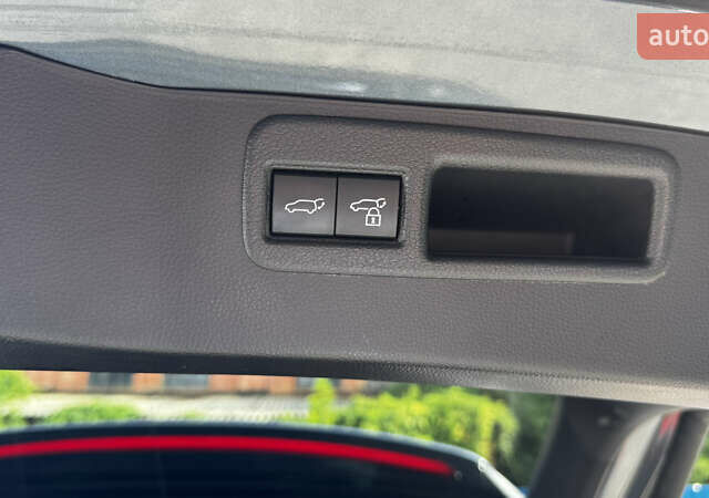 Серый Тойота Венза, объемом двигателя 2.49 л и пробегом 84 тыс. км за 35000 $, фото 29 на Automoto.ua