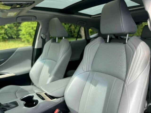 Серый Тойота Венза, объемом двигателя 2.5 л и пробегом 12 тыс. км за 12700 $, фото 8 на Automoto.ua