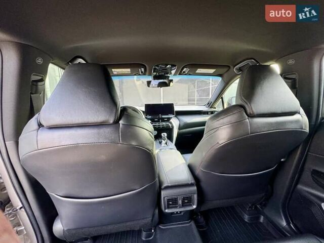 Серый Тойота Венза, объемом двигателя 2.49 л и пробегом 120 тыс. км за 30500 $, фото 30 на Automoto.ua