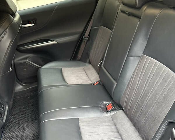 Серый Тойота Венза, объемом двигателя 2.49 л и пробегом 138 тыс. км за 32000 $, фото 28 на Automoto.ua