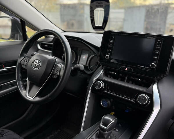 Серый Тойота Венза, объемом двигателя 2.49 л и пробегом 59 тыс. км за 32950 $, фото 4 на Automoto.ua