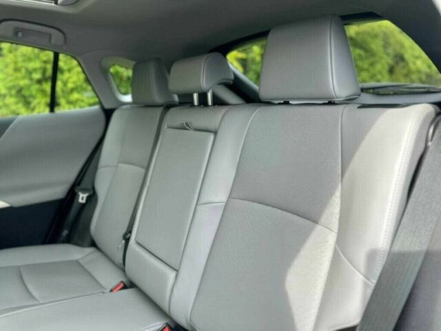 Серый Тойота Венза, объемом двигателя 2.5 л и пробегом 26 тыс. км за 8700 $, фото 12 на Automoto.ua