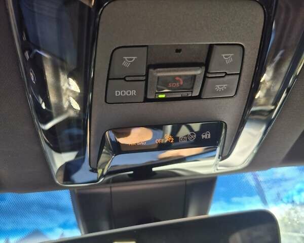 Серый Тойота Венза, объемом двигателя 2.49 л и пробегом 86 тыс. км за 38900 $, фото 11 на Automoto.ua