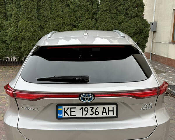 Серый Тойота Венза, объемом двигателя 2.49 л и пробегом 138 тыс. км за 32000 $, фото 8 на Automoto.ua