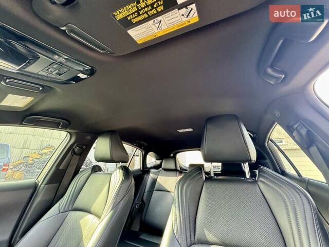 Серый Тойота Венза, объемом двигателя 2.49 л и пробегом 120 тыс. км за 30500 $, фото 31 на Automoto.ua
