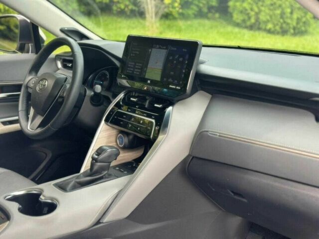 Серый Тойота Венза, объемом двигателя 2.5 л и пробегом 12 тыс. км за 12700 $, фото 6 на Automoto.ua