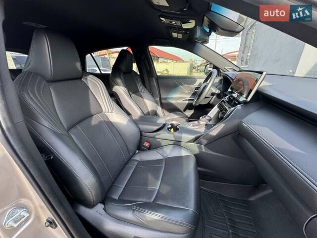 Серый Тойота Венза, объемом двигателя 2.49 л и пробегом 120 тыс. км за 30500 $, фото 23 на Automoto.ua