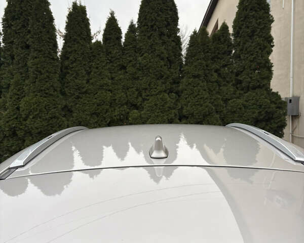 Серый Тойота Венза, объемом двигателя 2.49 л и пробегом 138 тыс. км за 32000 $, фото 9 на Automoto.ua