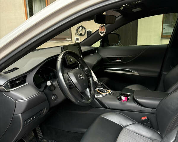 Серый Тойота Венза, объемом двигателя 2.49 л и пробегом 138 тыс. км за 32000 $, фото 31 на Automoto.ua