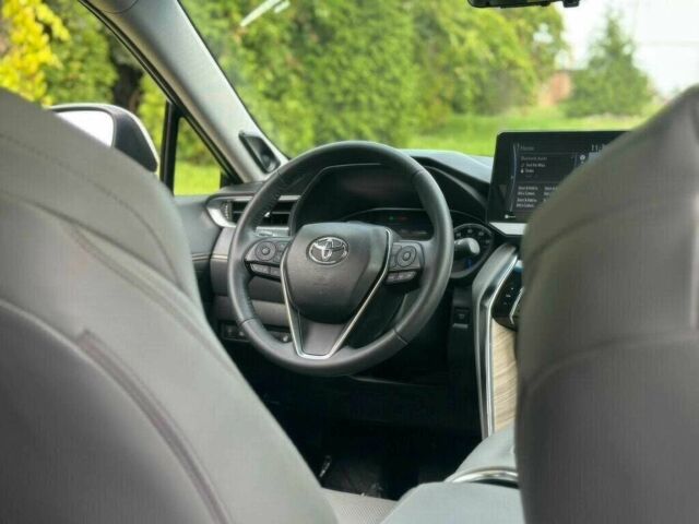 Серый Тойота Венза, объемом двигателя 2.5 л и пробегом 12 тыс. км за 12700 $, фото 7 на Automoto.ua