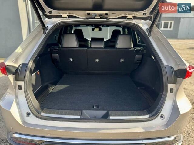 Серый Тойота Венза, объемом двигателя 2.49 л и пробегом 120 тыс. км за 30500 $, фото 20 на Automoto.ua