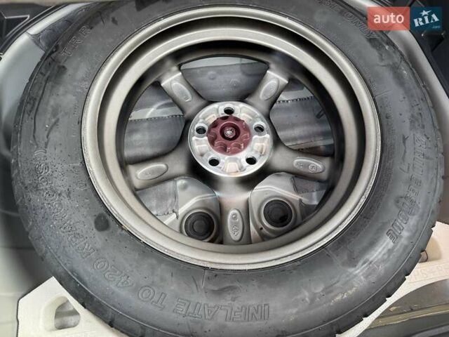 Серый Тойота Венза, объемом двигателя 2.49 л и пробегом 120 тыс. км за 30500 $, фото 25 на Automoto.ua