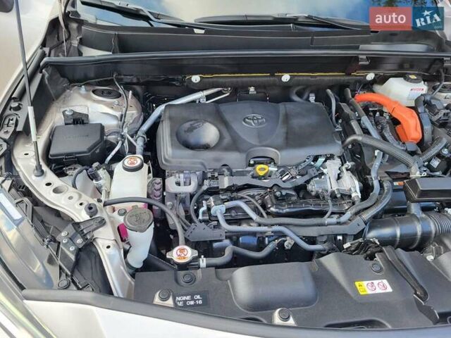 Серый Тойота Венза, объемом двигателя 2.49 л и пробегом 109 тыс. км за 31800 $, фото 13 на Automoto.ua