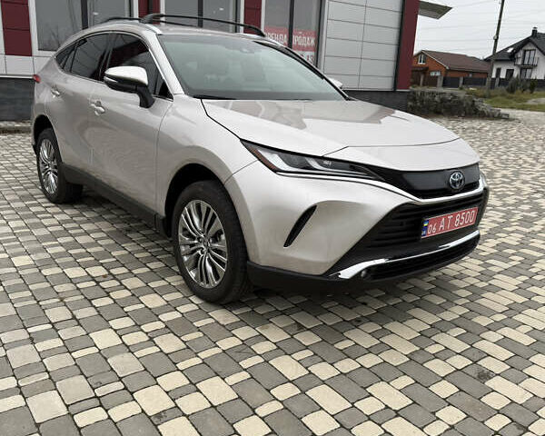 Серый Тойота Венза, объемом двигателя 2.49 л и пробегом 1 тыс. км за 46000 $, фото 3 на Automoto.ua