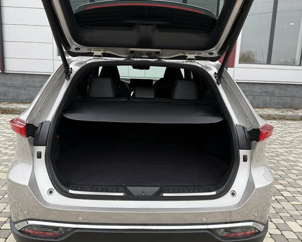 Серый Тойота Венза, объемом двигателя 2.49 л и пробегом 1 тыс. км за 46000 $, фото 14 на Automoto.ua