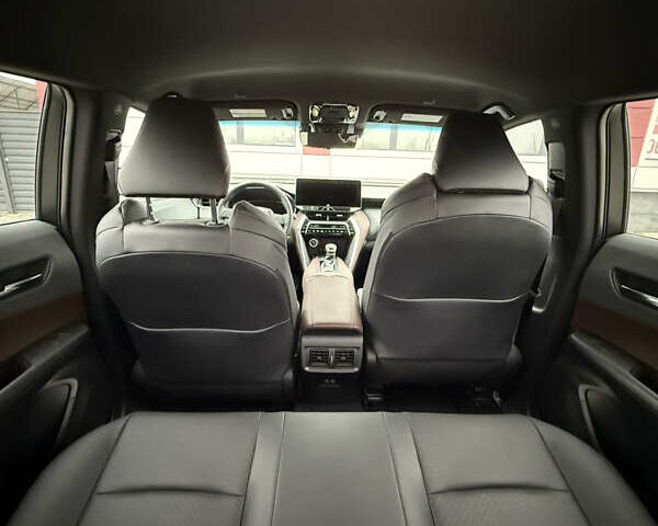 Серый Тойота Венза, объемом двигателя 2.49 л и пробегом 1 тыс. км за 46000 $, фото 16 на Automoto.ua