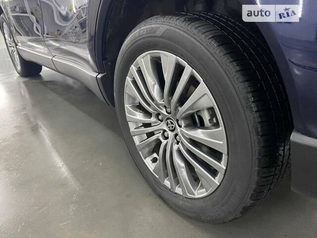 Тойота Венза 2021 в Киеве на Automoto.ua Синий Тойота Венза, объемом двигателя 2.49 л и пробегом 14 тыс. км за 36200 $, фото 23 на Automoto.ua