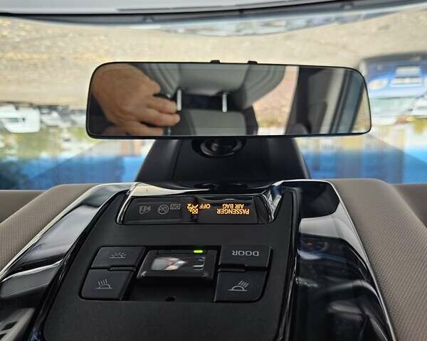 Синий Тойота Венза, объемом двигателя 2.49 л и пробегом 103 тыс. км за 32800 $, фото 30 на Automoto.ua