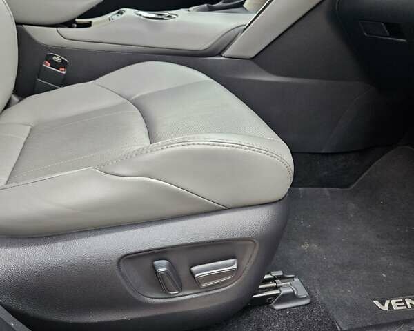 Синий Тойота Венза, объемом двигателя 2.49 л и пробегом 103 тыс. км за 32800 $, фото 18 на Automoto.ua