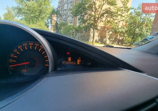 Белый Тойота Версо, объемом двигателя 2 л и пробегом 260 тыс. км за 9000 $, фото 10 на Automoto.ua