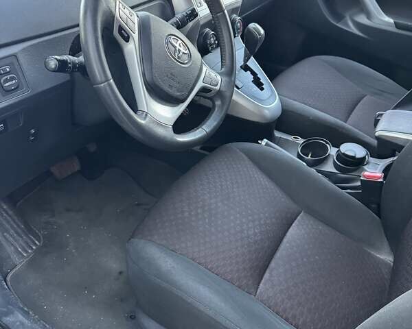 Белый Тойота Версо, объемом двигателя 1.8 л и пробегом 212 тыс. км за 8300 $, фото 7 на Automoto.ua