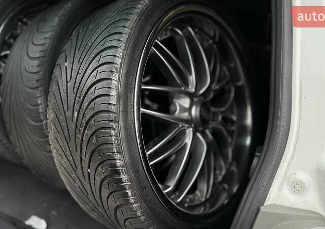 Белый Тойота Версо, объемом двигателя 1.6 л и пробегом 157 тыс. км за 10500 $, фото 22 на Automoto.ua