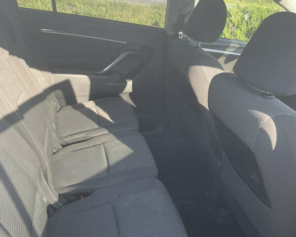 Белый Тойота Версо, объемом двигателя 1.6 л и пробегом 178 тыс. км за 10500 $, фото 6 на Automoto.ua