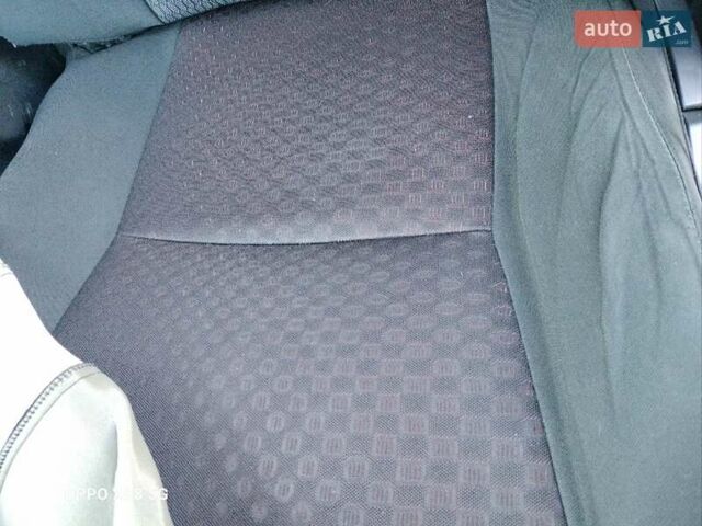 Бежевый Тойота Версо, объемом двигателя 2 л и пробегом 168 тыс. км за 8700 $, фото 38 на Automoto.ua