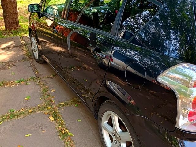 Черный Тойота Версо, объемом двигателя 2.2 л и пробегом 222 тыс. км за 5500 $, фото 3 на Automoto.ua